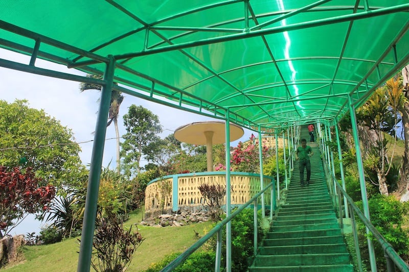 The covered staircase leading to the viewdeck, sitting on top of one of the hills