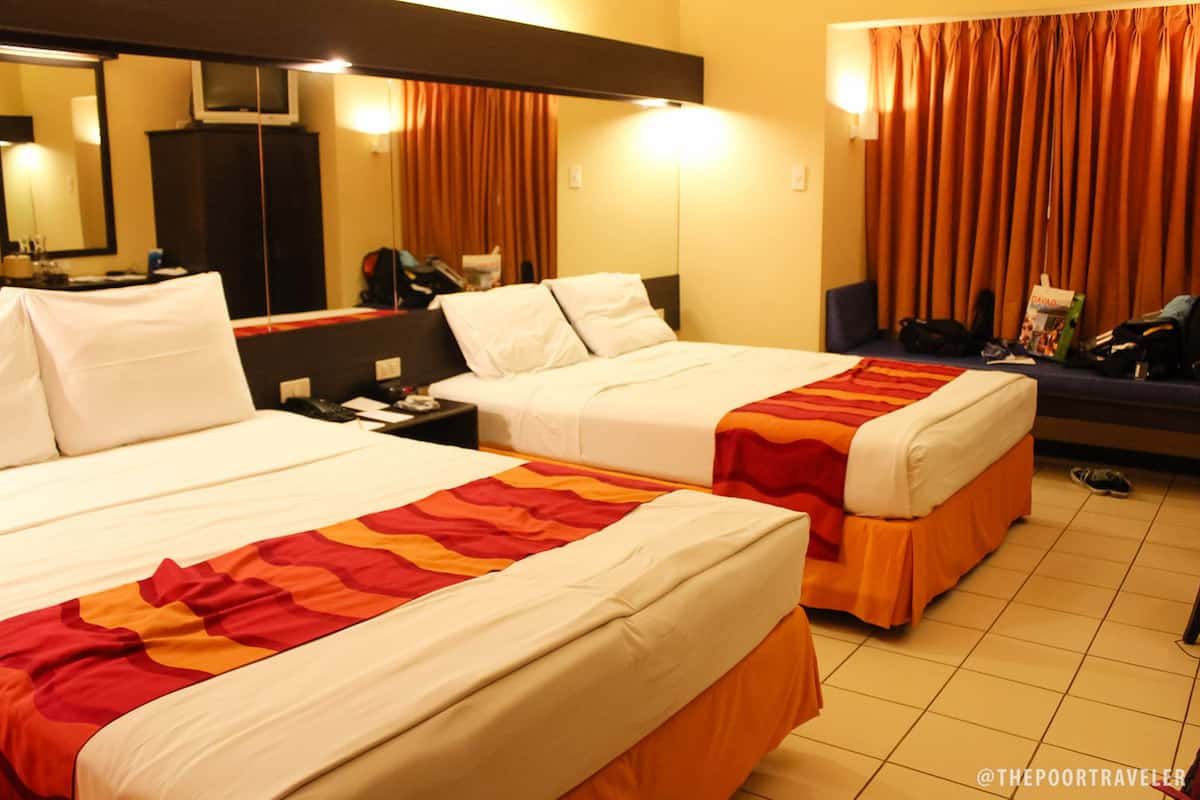 microtel davao room