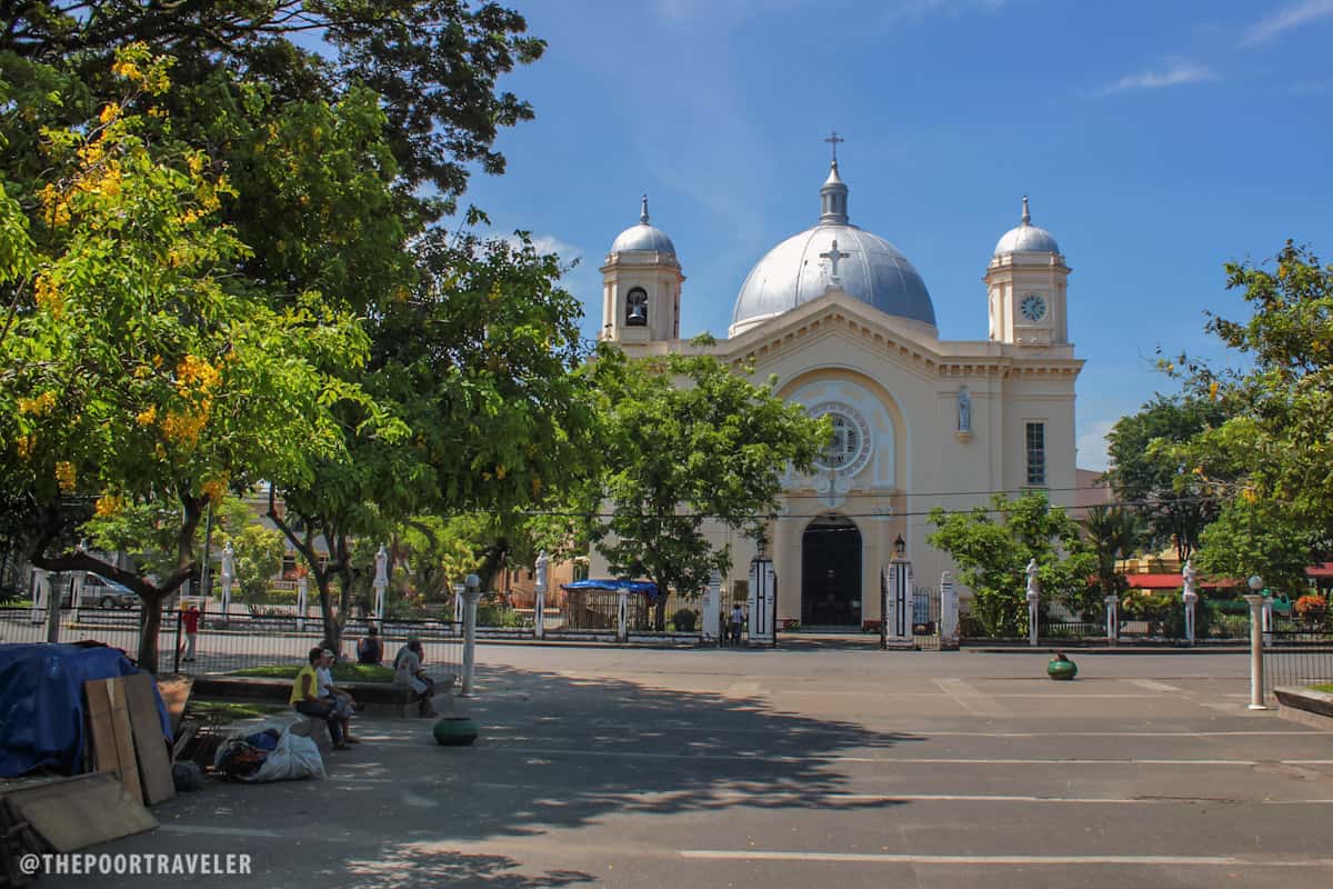 tourist spots bacolod city