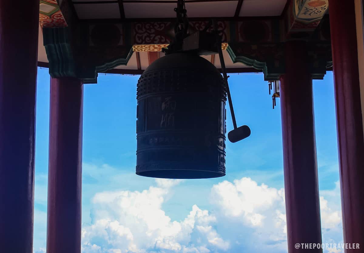 cebu taoist temple bell