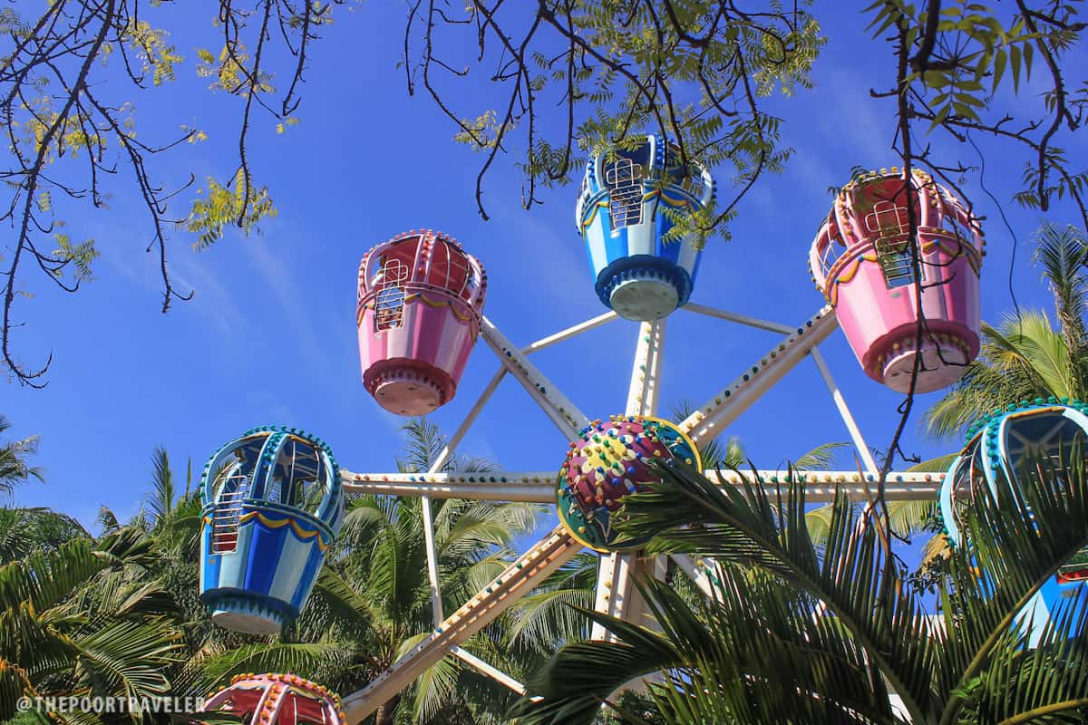 boracay island d mall ferris wheel