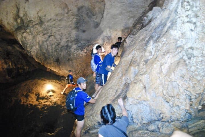 horizontal cave connection