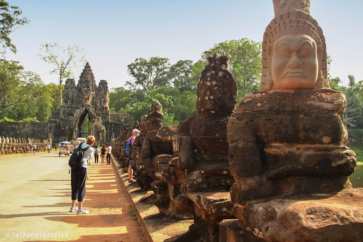 south gate demons angkor thom cambodia