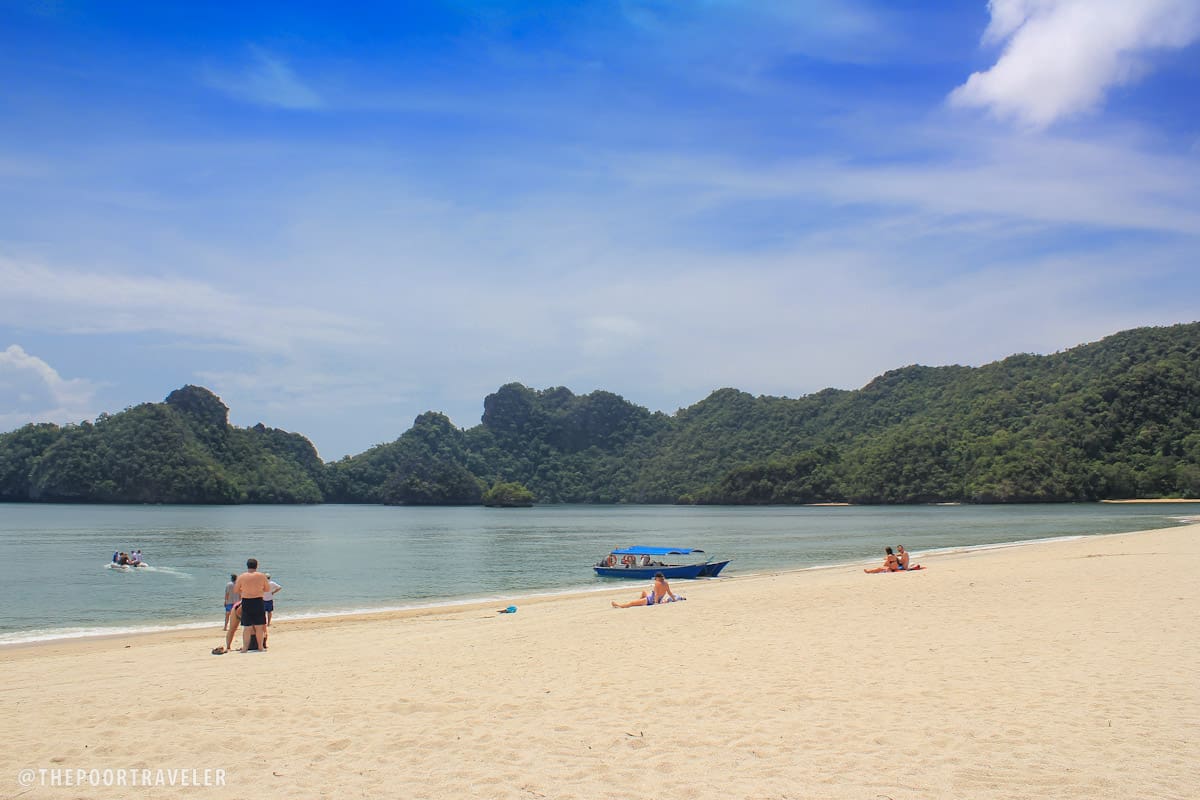 Tanjong Rhu Beach: Missing the Blues in Langkawi, Malaysia 