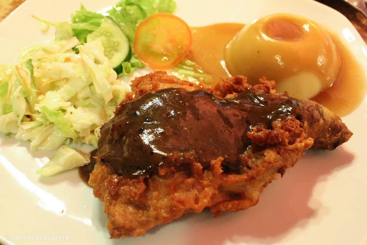 Fried chicken with black pepper sauce