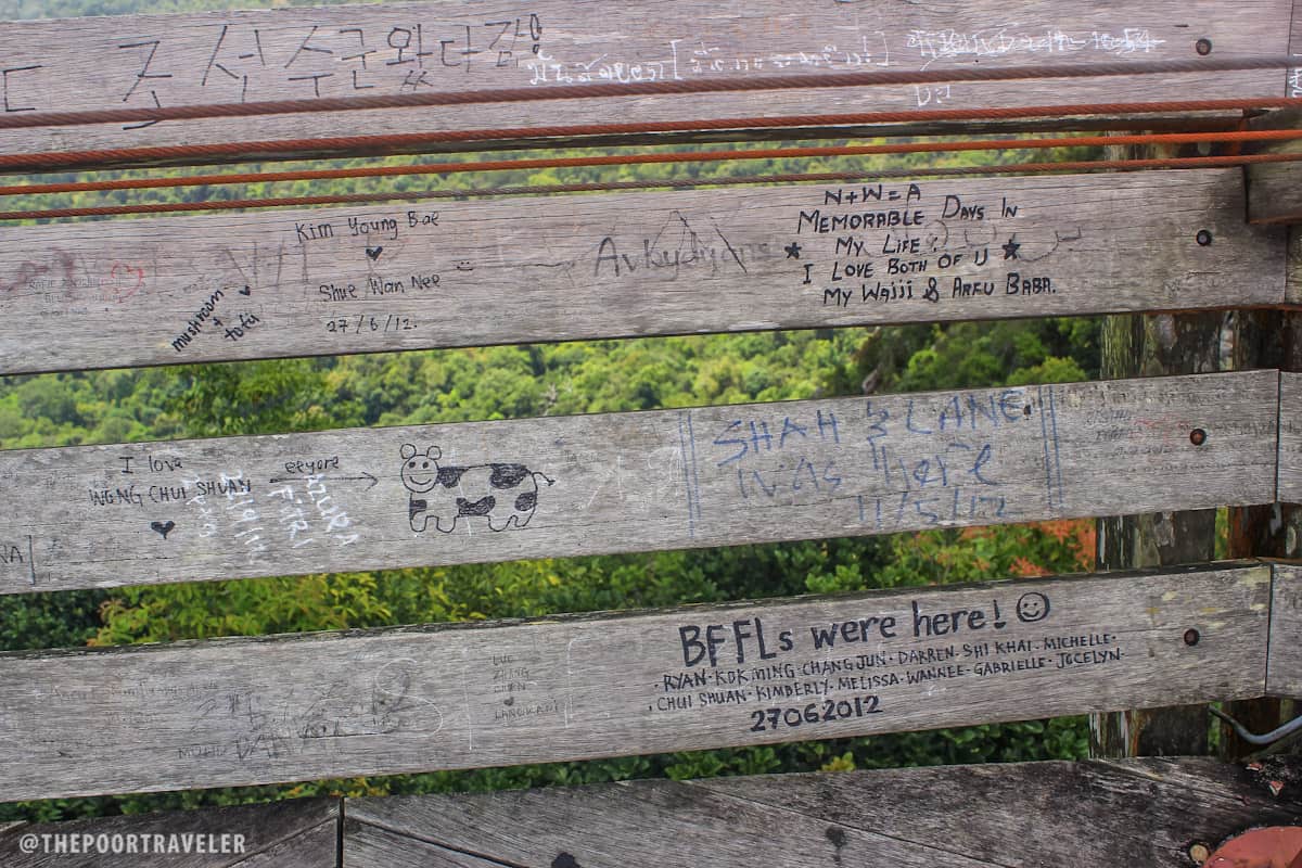 langkawi cable car graffiti