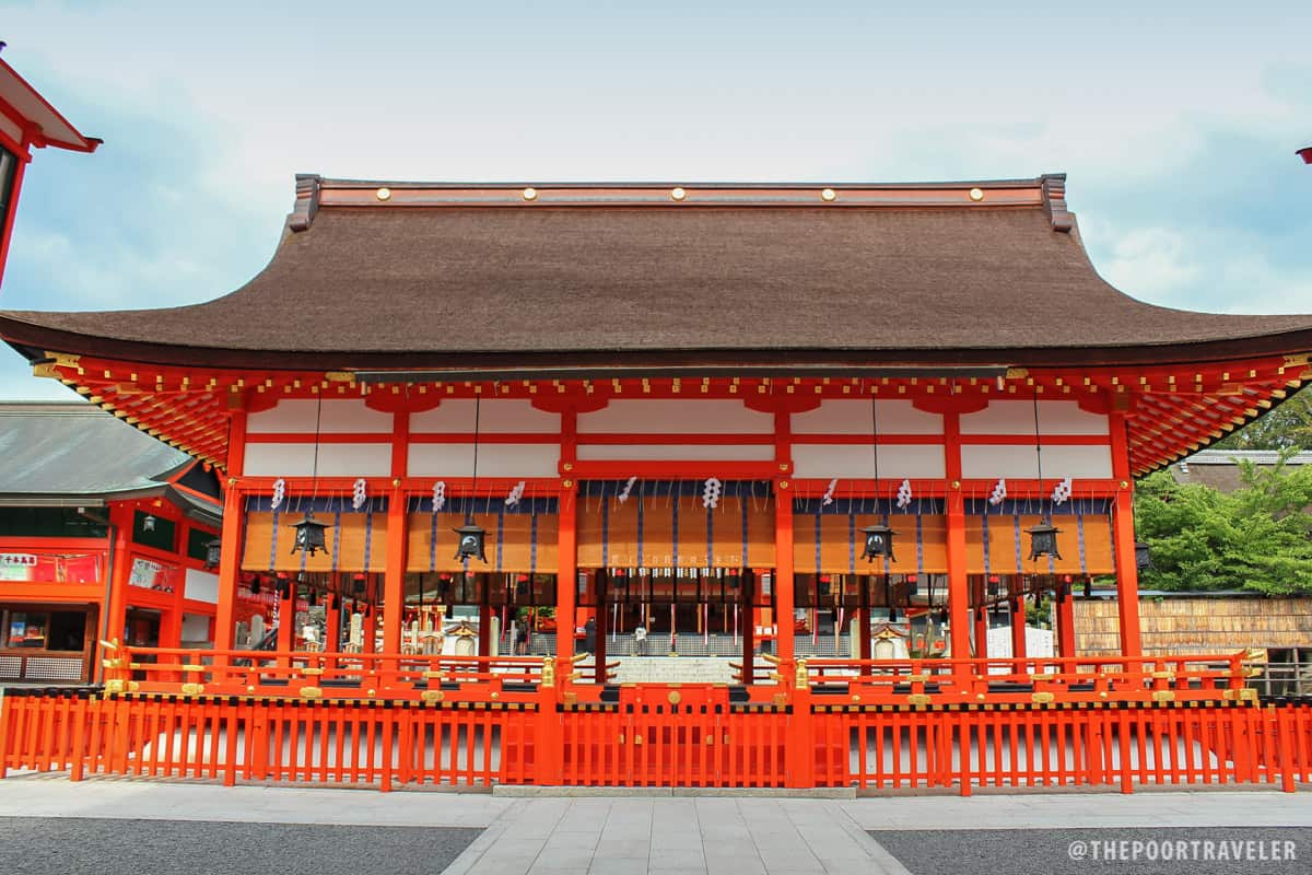 Another building at the Fushimi Inari site