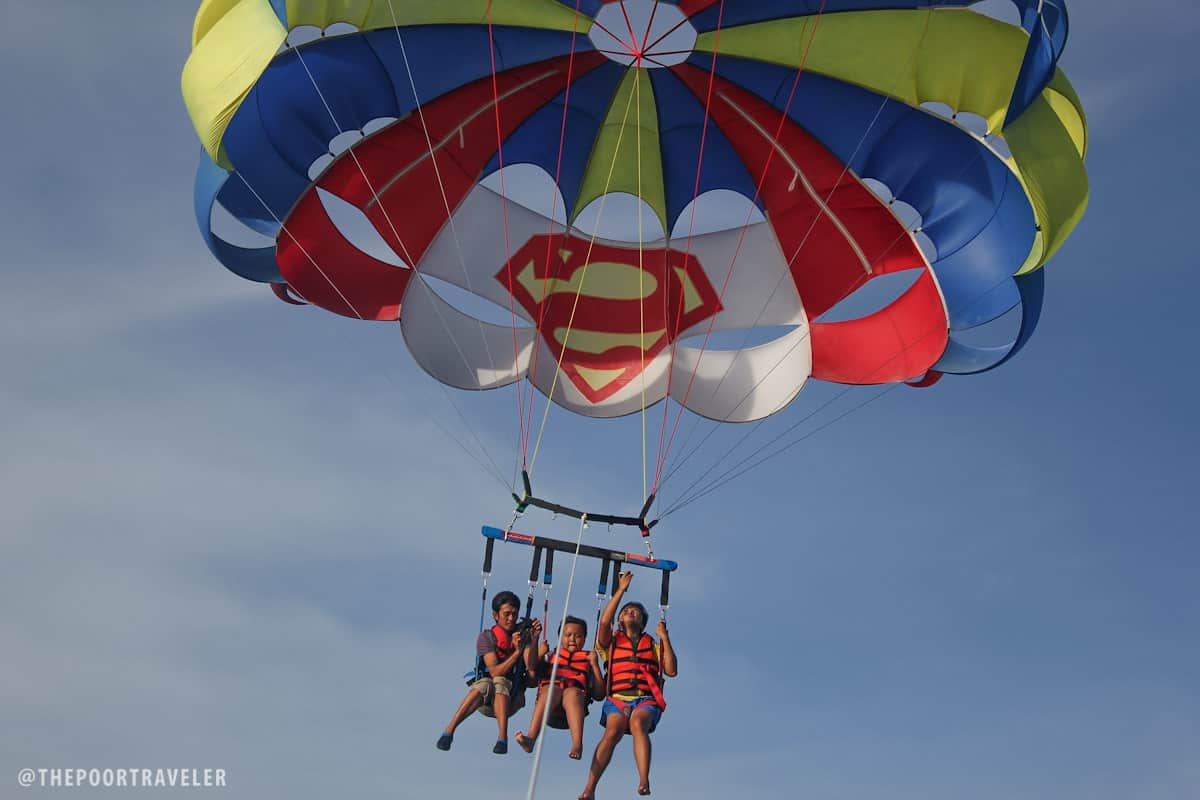 parasailing boracay