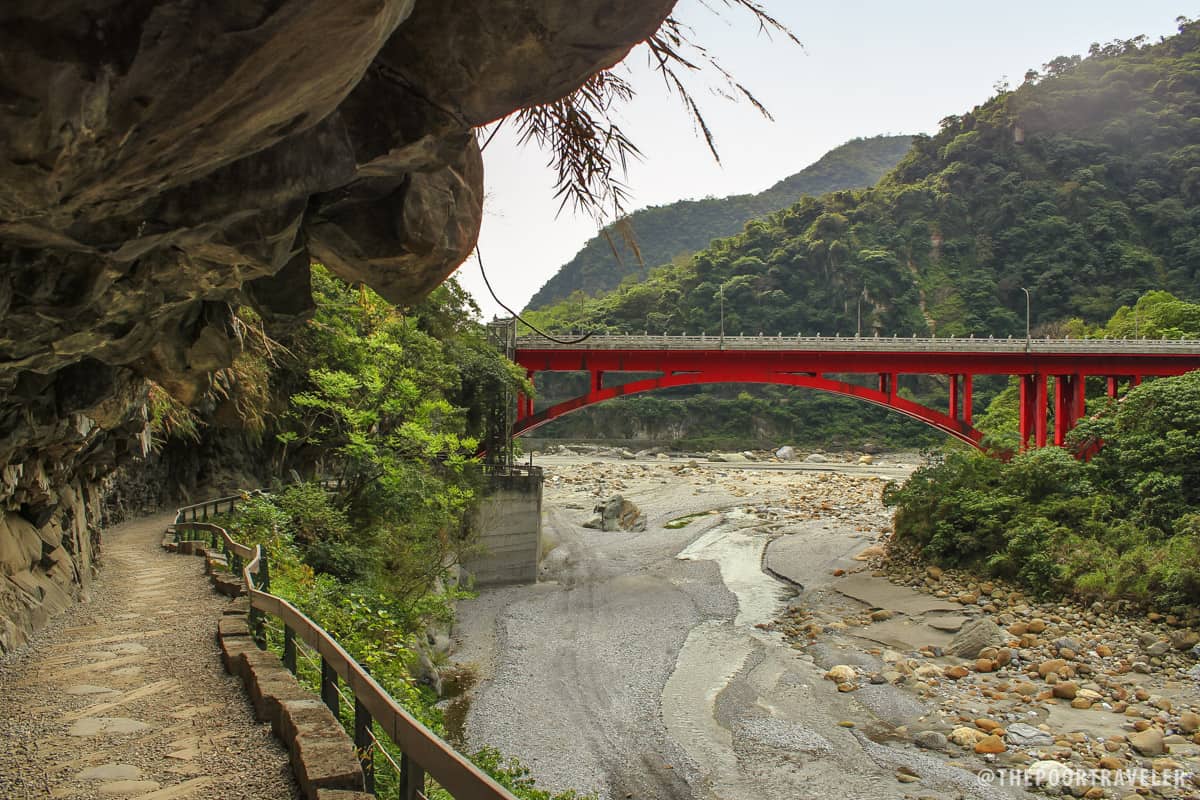 Shakadang Bridge