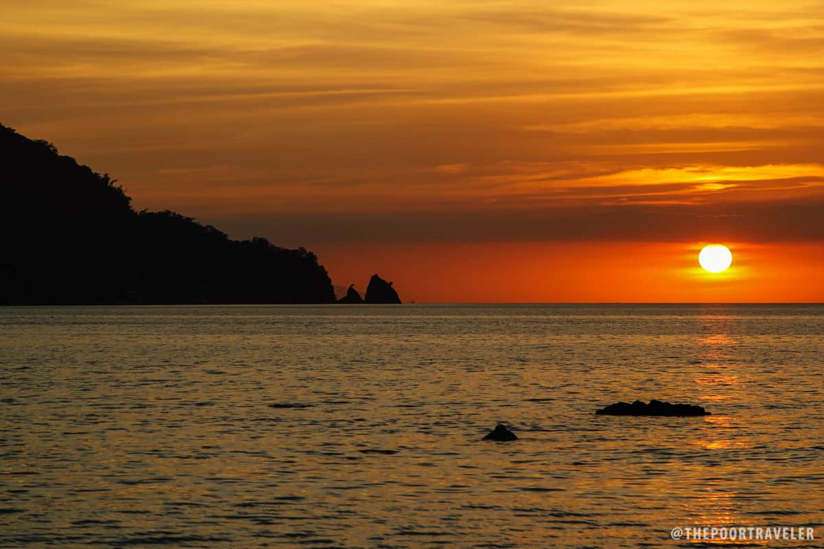 Honey-colored Anilao sunset