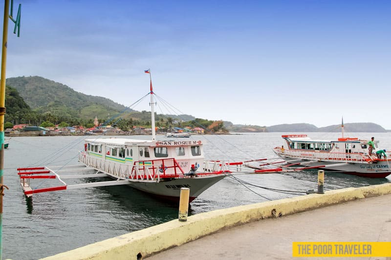 Passenger boats docked at Tingloy Port