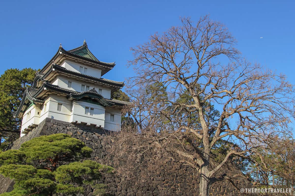 Another structure inside the palace grounds.