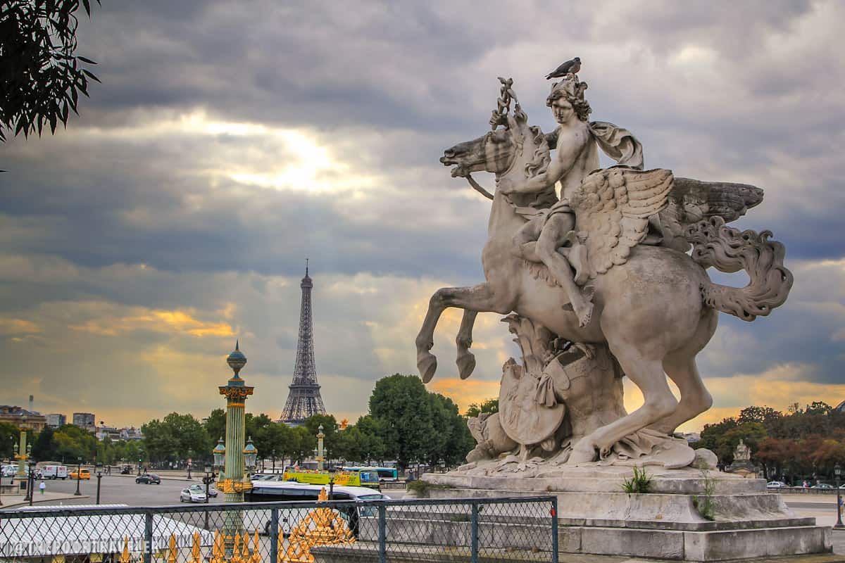 View of the Eiffel Tower from one edge of the Tuileries Garden