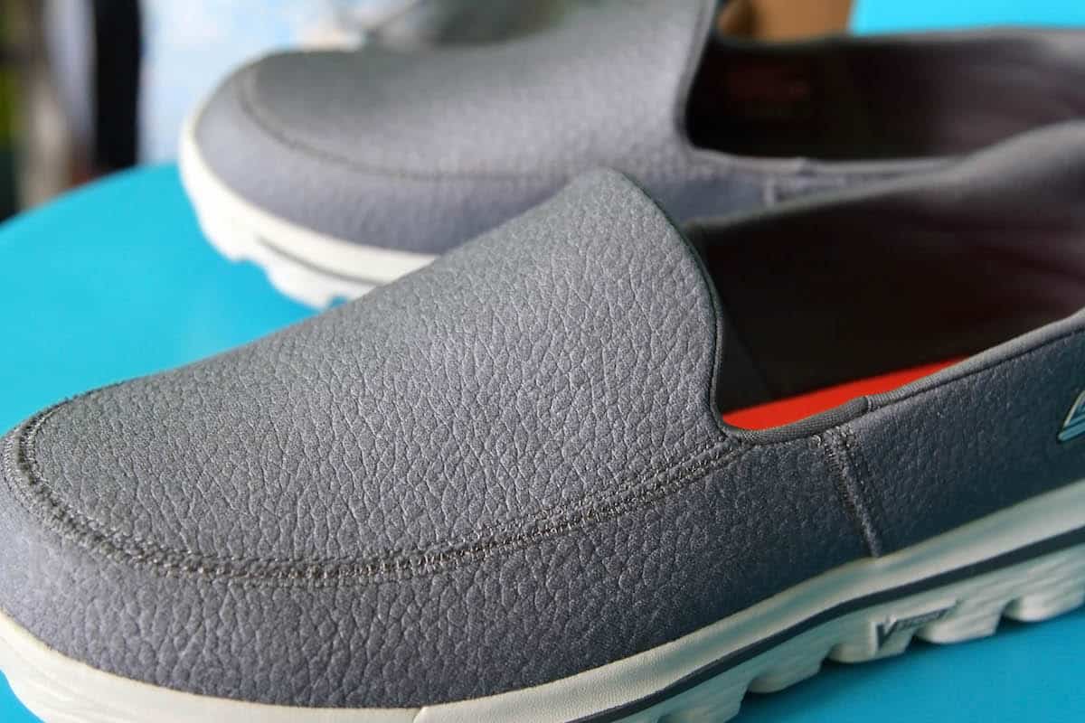 Skechers GoWalk 2 is made of stretchable material for more comfort!