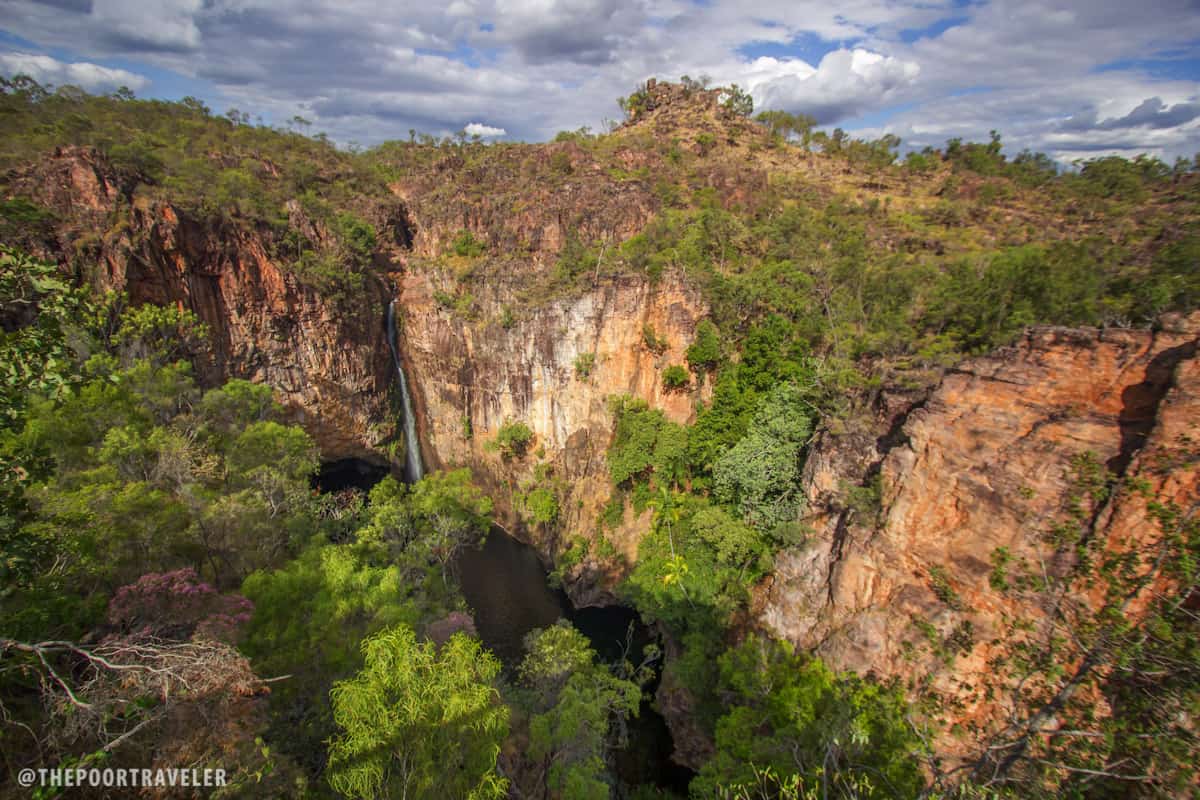 View of Tolmer Falls from the lookout deck