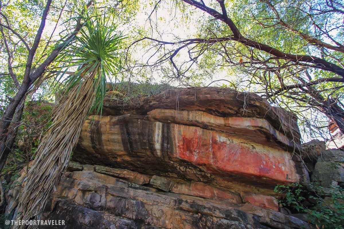 This rock was  a training area for the painters.