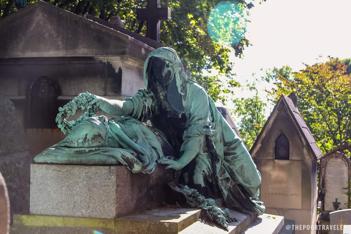 More funerary artworks adorning the graves