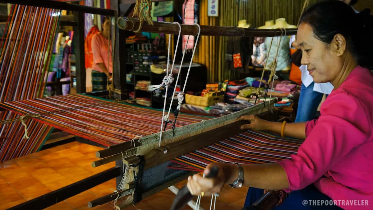 Thai Village - Traditional Weaving of Cloth