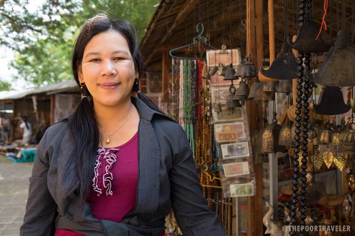 Bagan local selling souvenirs. She actually helped us to get the perfect view of Htilominlo Temple.