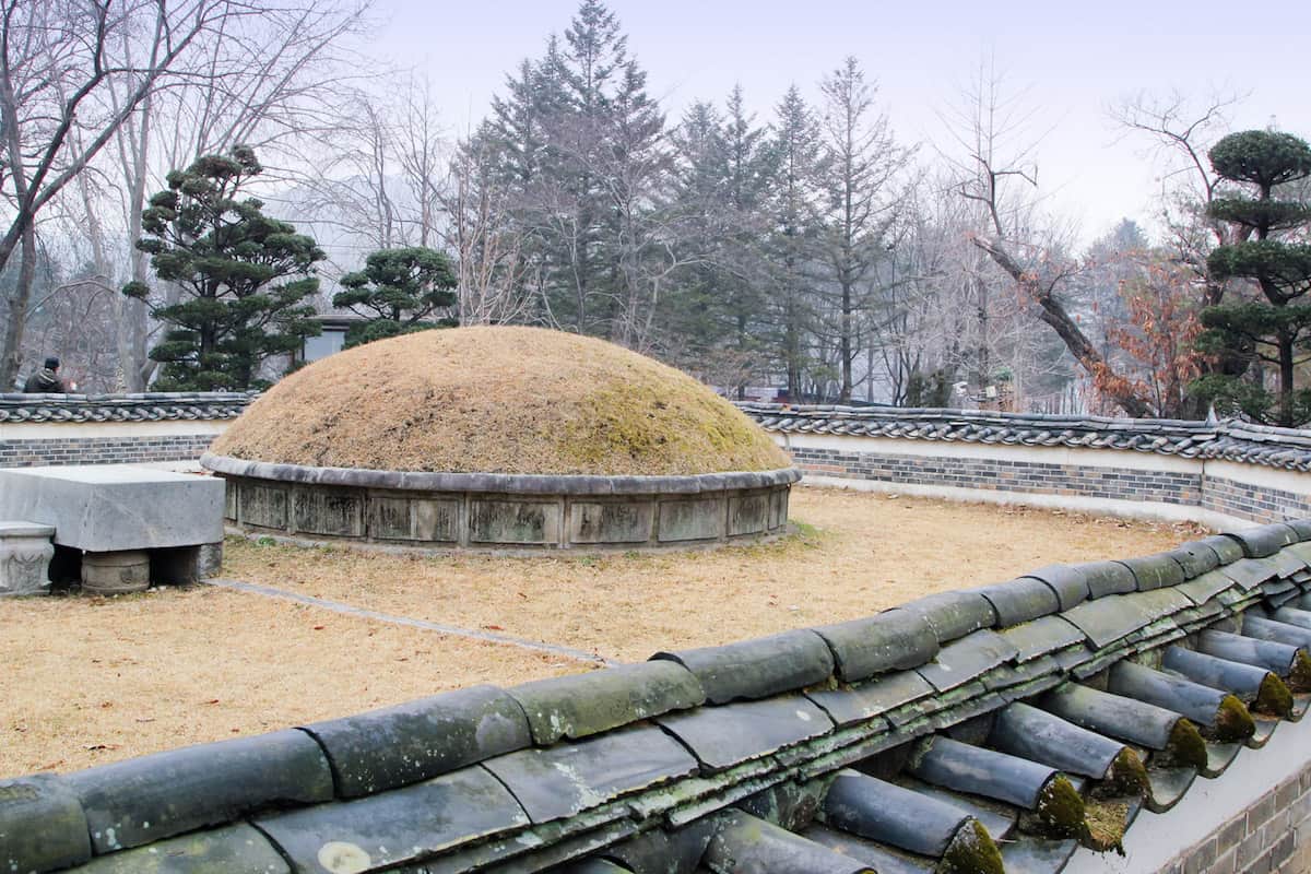 Tomb of General Nami