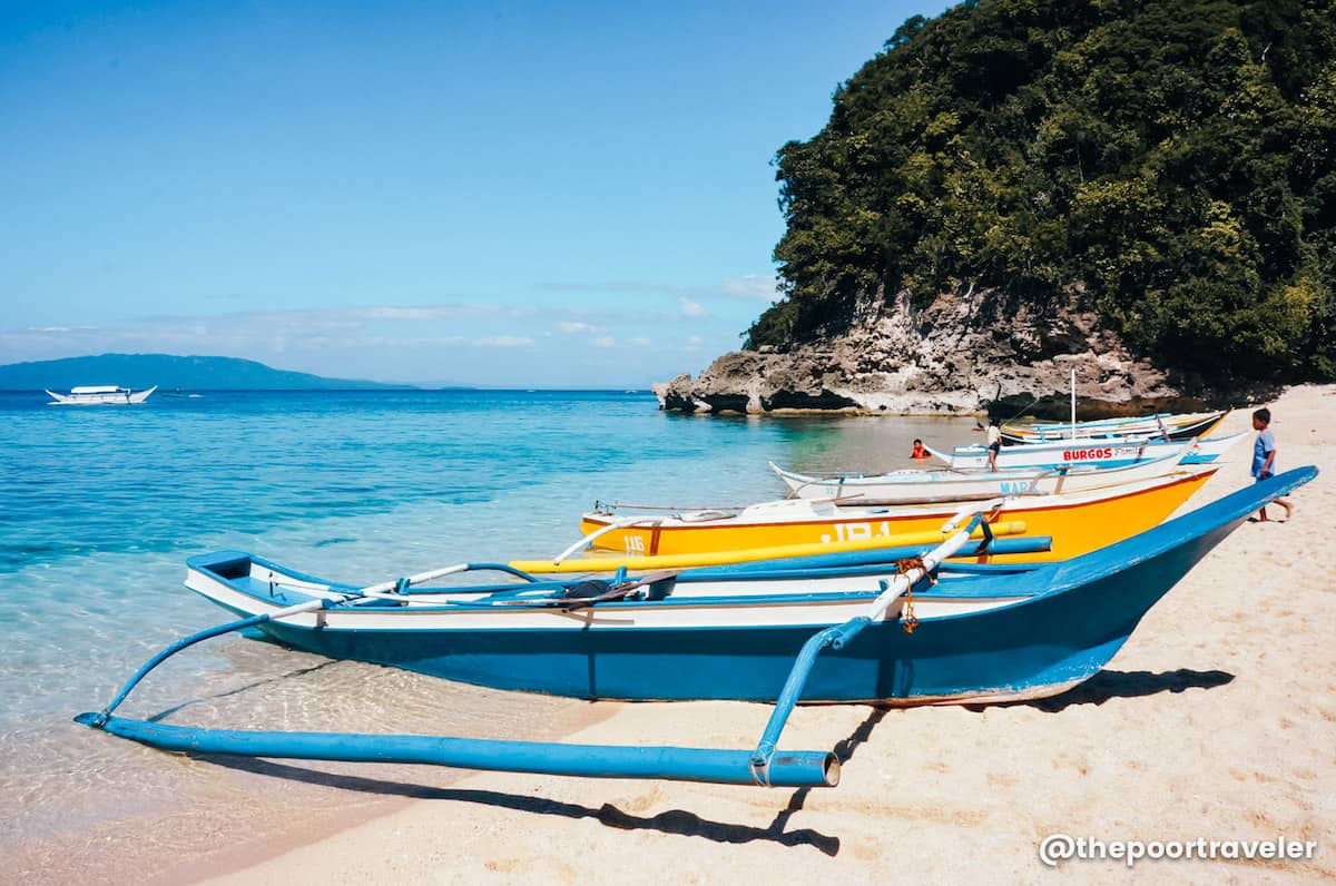 puerto galera oriental mindoro tourist spot