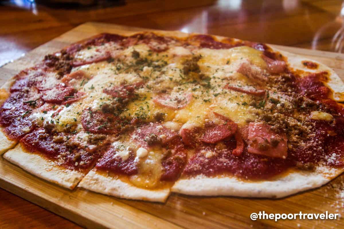 Tree Points Bistro Subic Pizza