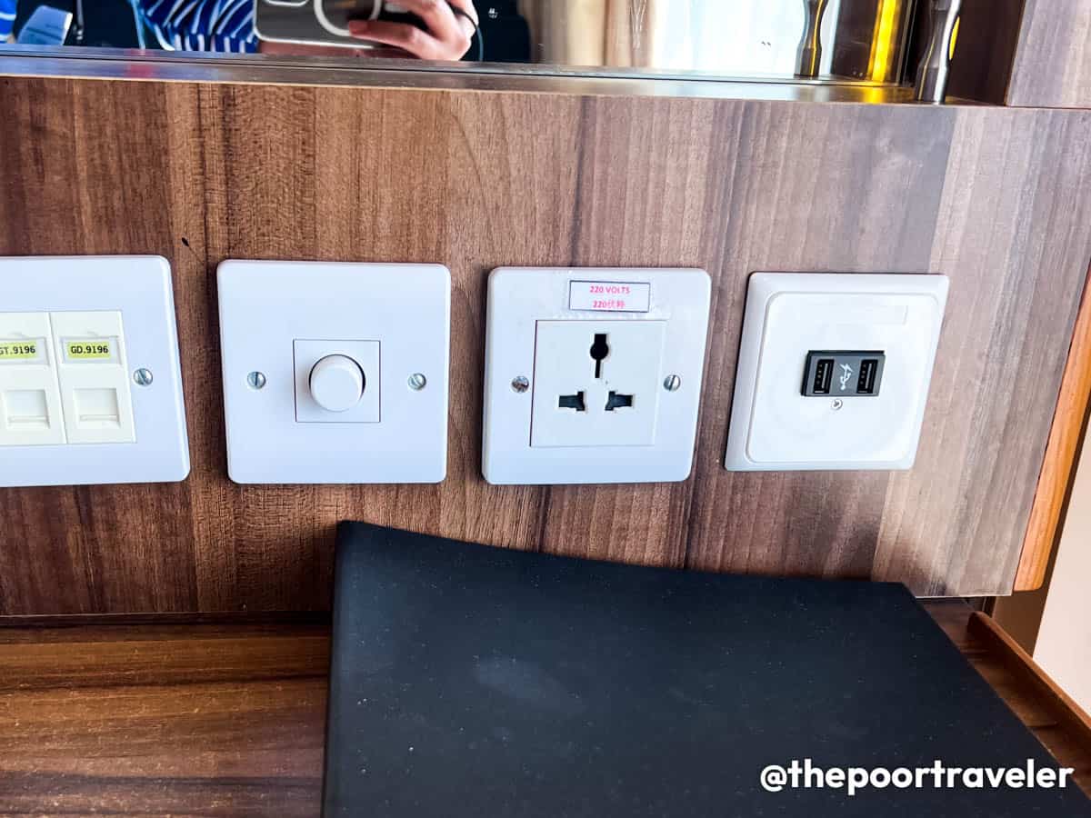 Resorts World Cruise Electrical Socket