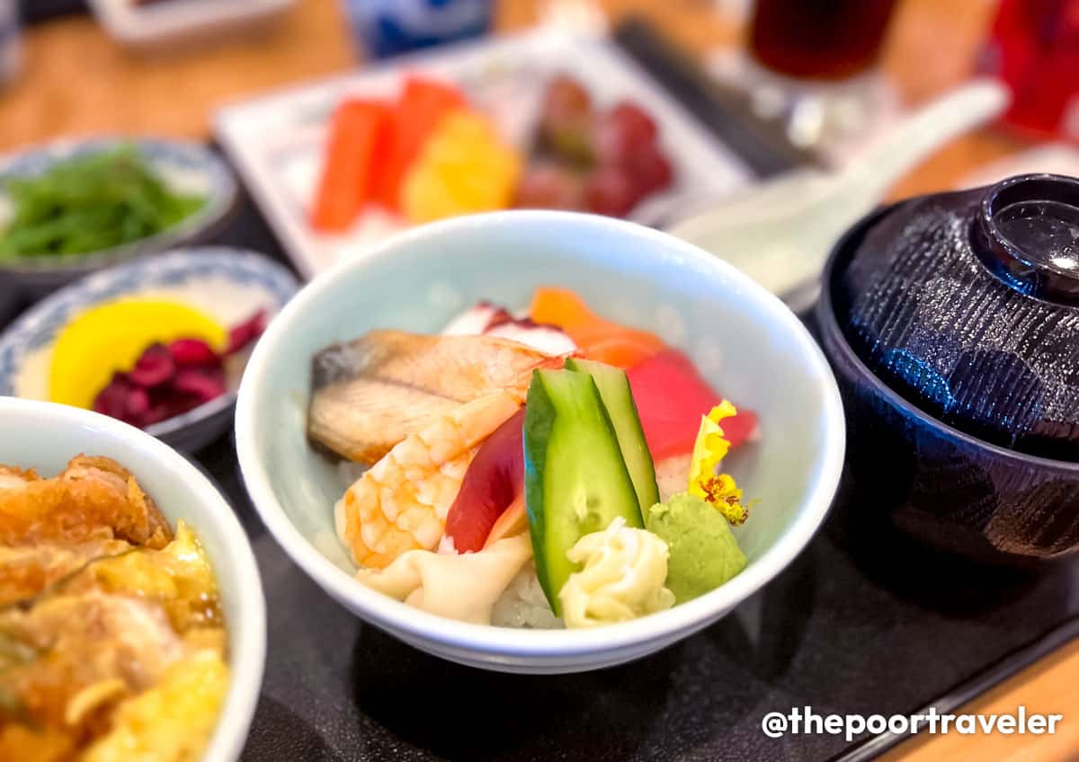 Umi Uma Donburi Set Resorts World One