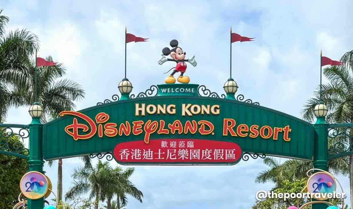 HK Disneyland Entrance