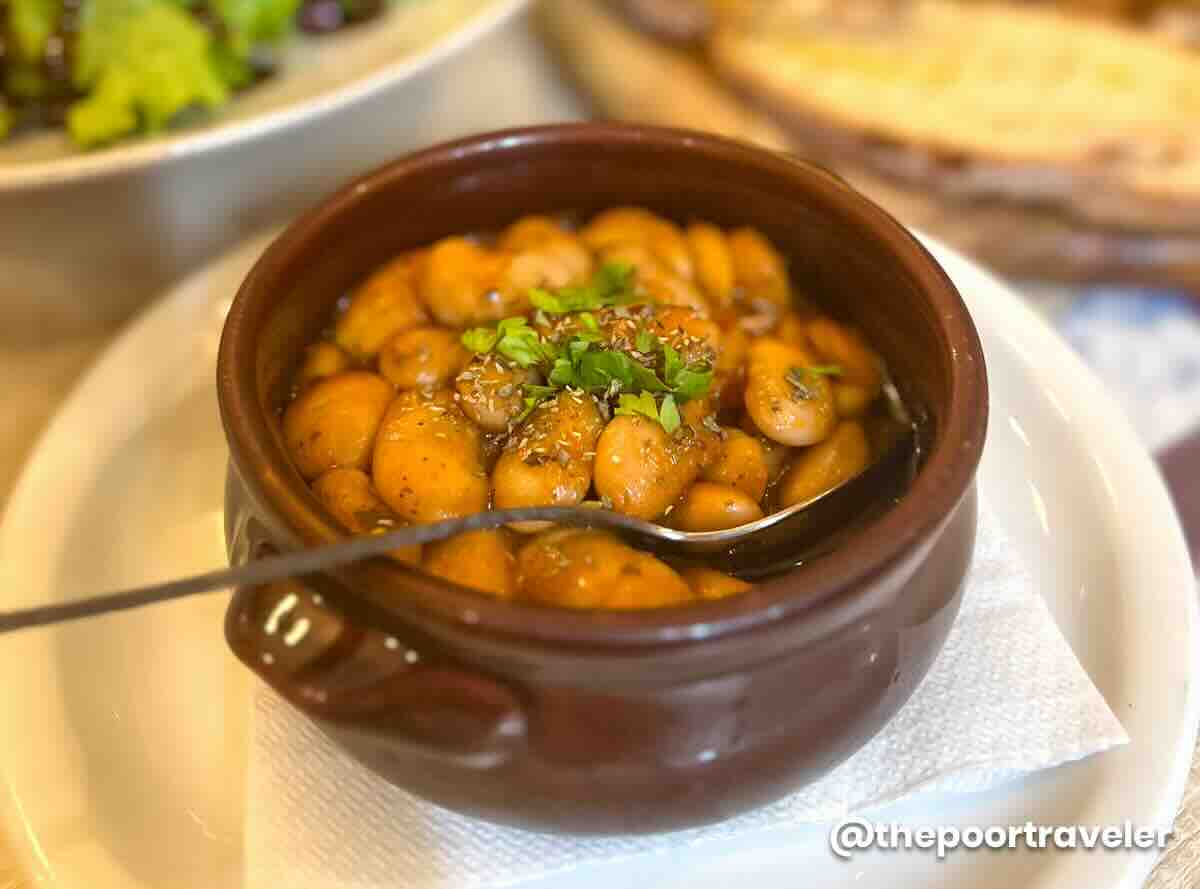 Giant Beans Palia Poli Kastoria