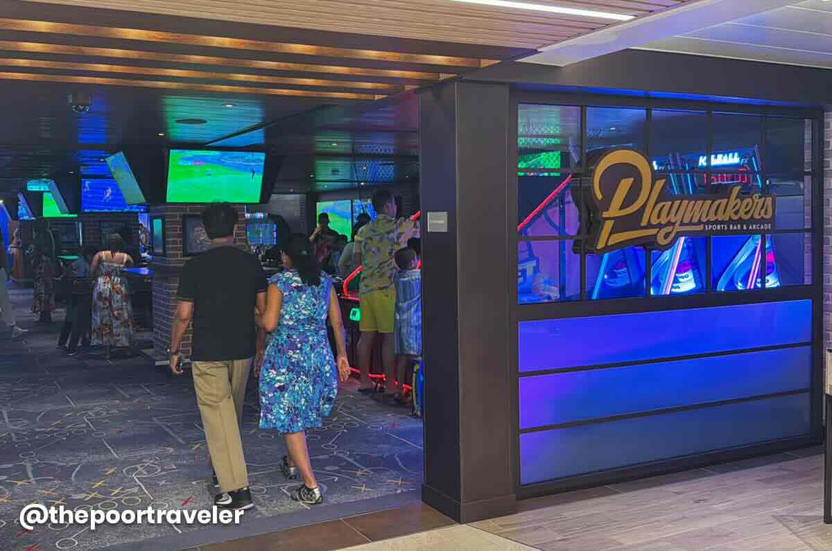 Playmakers Sports Bar Icon of the Seas