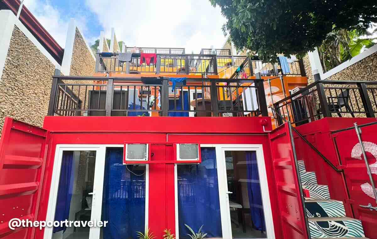 Chillax Boracay Bottom