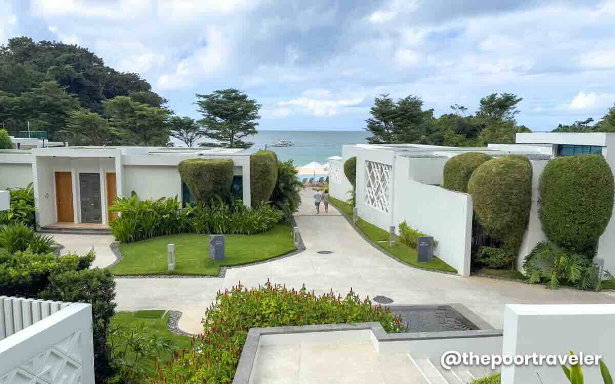 Crimson Resort Boracay